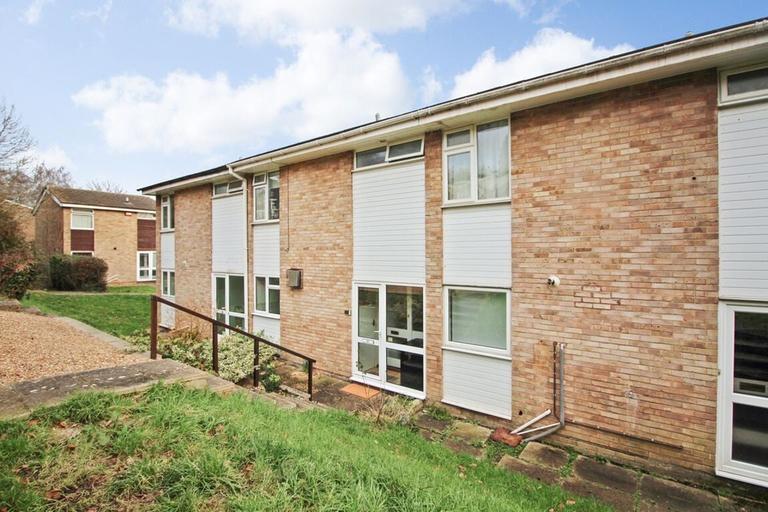 4 bedroom house for rent Sundridge Close, Canterbury, CT2 7QW UniHomes