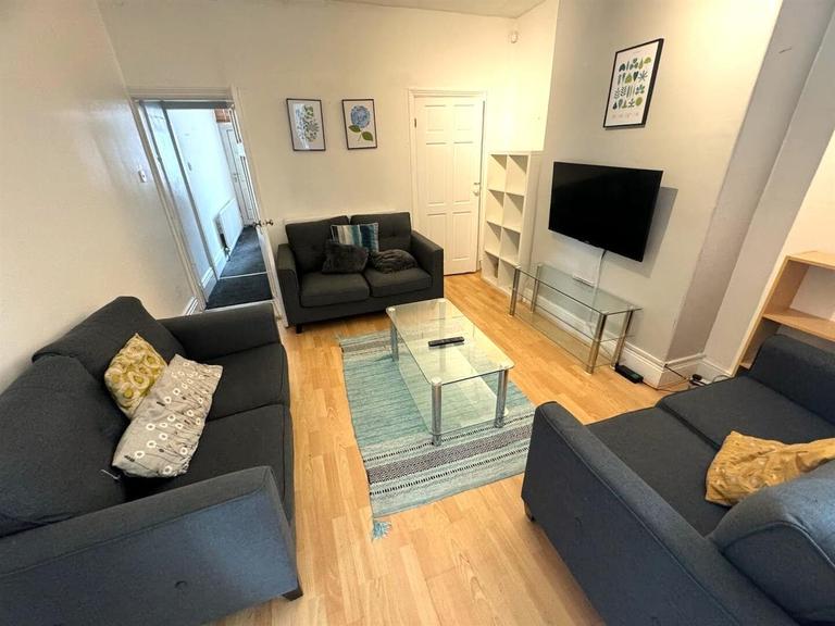 Pomona Street, Ecclesall, Sheffield, S11 8JN