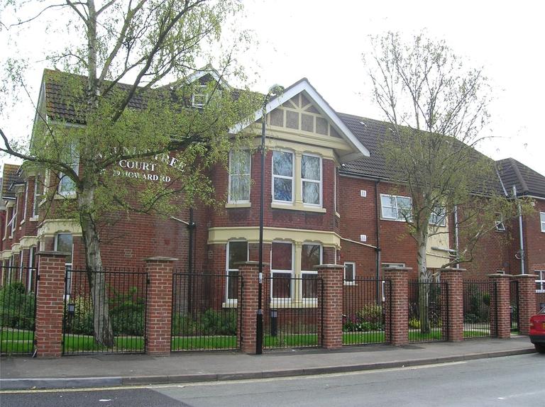 Howard Road, Shirley, Southampton, SO15 5BB