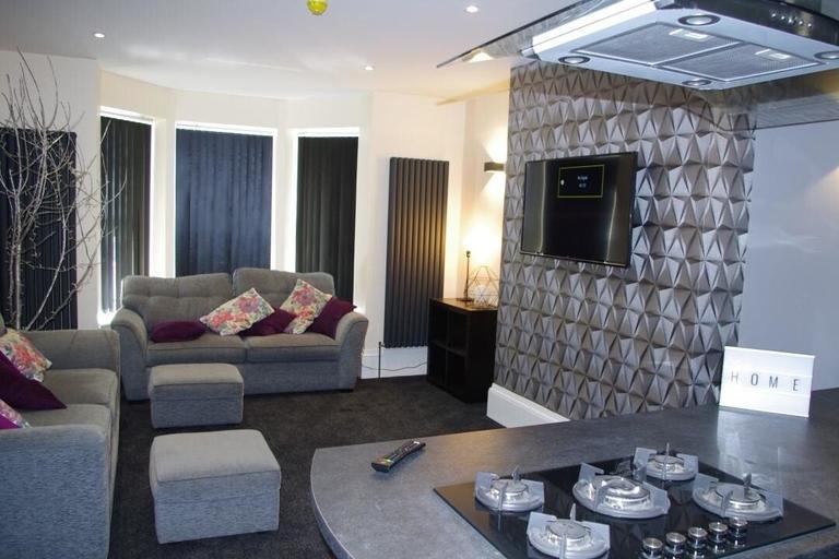 St. Johns Terrace, Woodhouse, Leeds, LS3 1DY