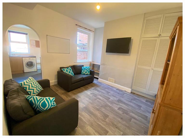 Charlotte Road, Highfield, Sheffield, S1 4TJ