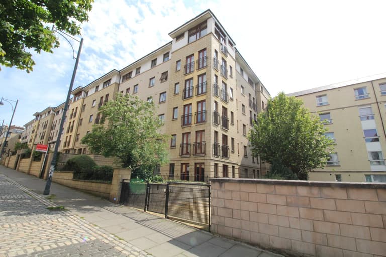 High Riggs, Tollcross, Edinburgh, EH3 9BW High Riggs, Tollcross, Edinburgh, EH3 9BW