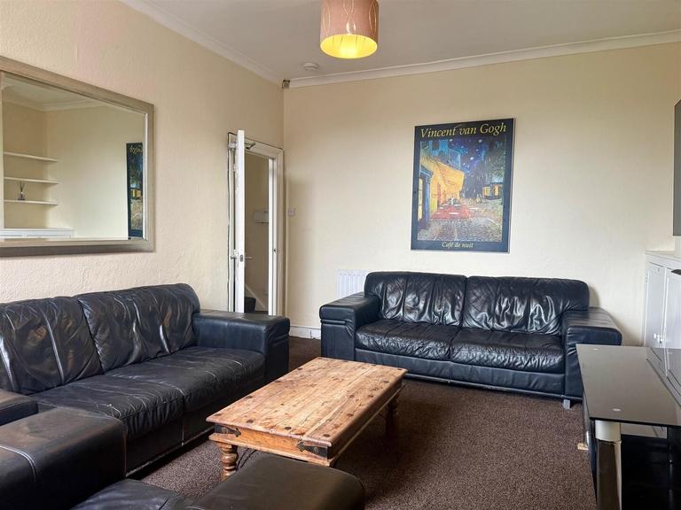 Holmwood Grove, Jesmond, Newcastle, NE2 3DS