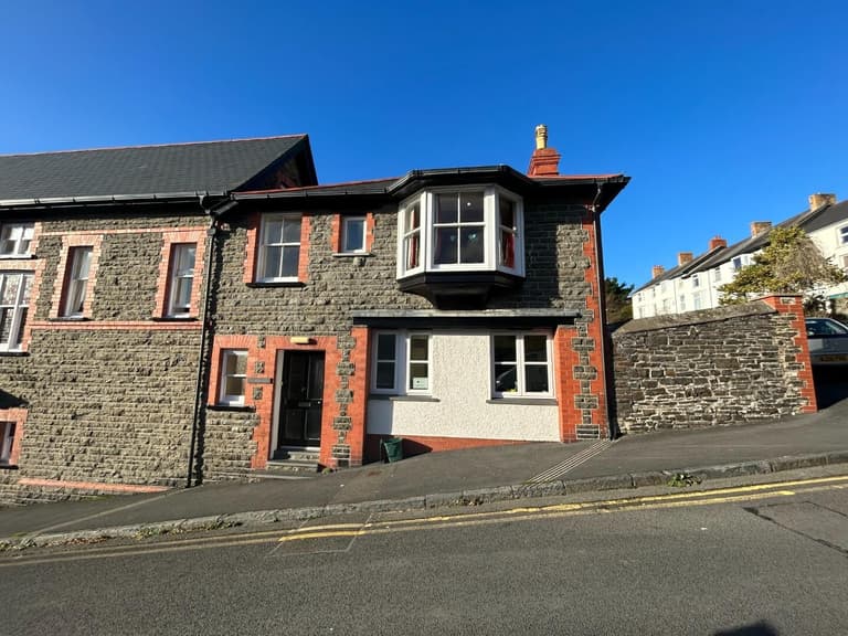 4 bedroom house for rent North Road, Aberystwyth, SY23 2EE UniHomes