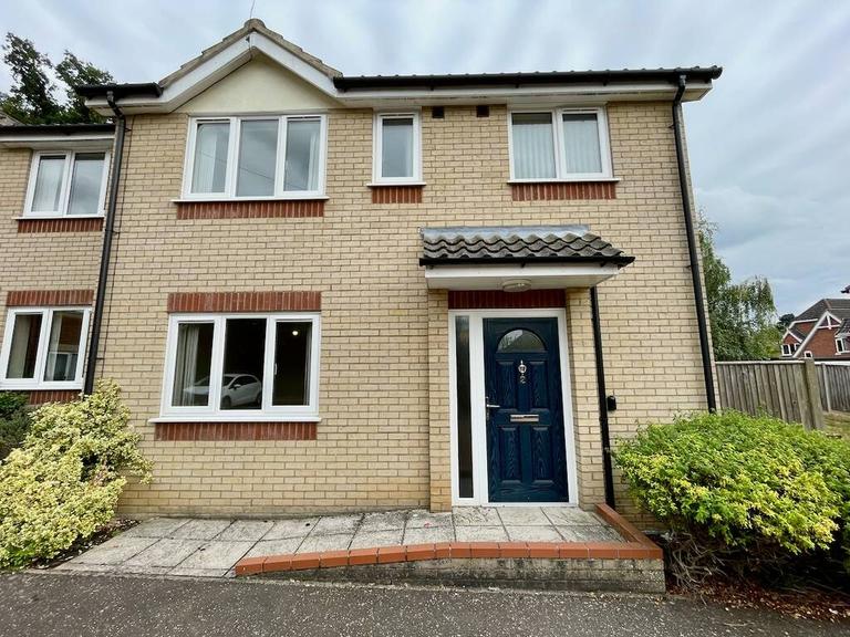 Betsy Close Norfolk, North & West Earlham, Norwich, NR5 8EL