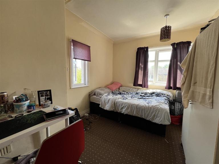 Drummond Avenue, Headingley, Leeds, LS16 5JZ