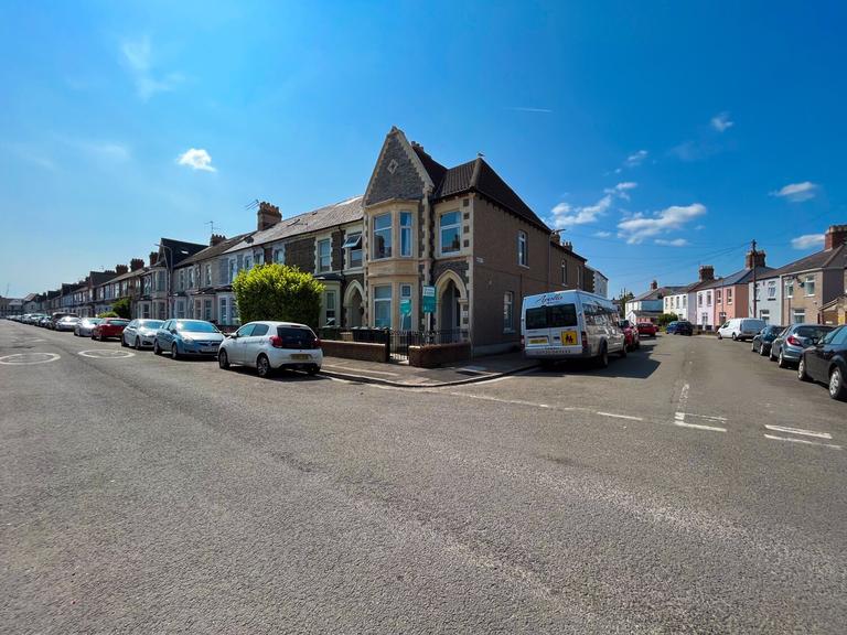 De Burgh Street, Canton, Cardiff, CF11 6LB