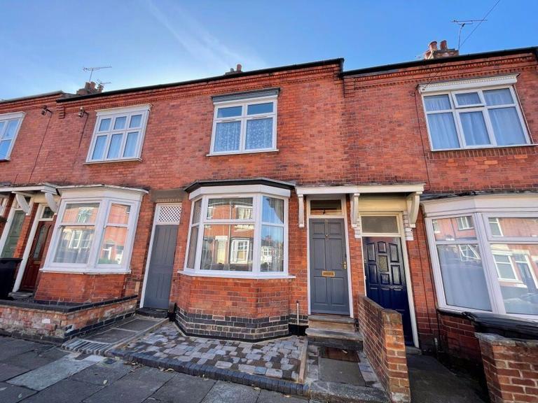 Thurlow Road, Clarendon Park, Leicester, LE2 1YE