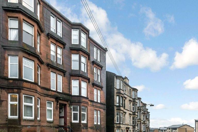 Oban Drive, West End, Glasgow, G20 6AE