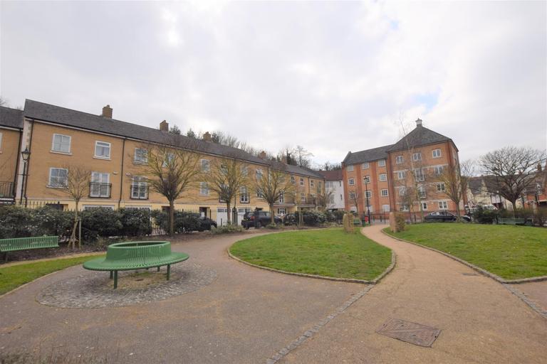 2 bedroom apartment for rent Albany Gardens, Colchester, CO2 8HQ UniHomes