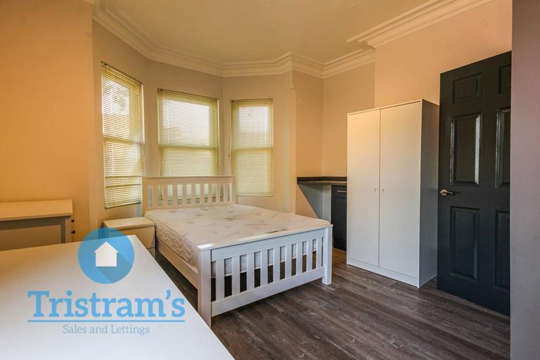 7 bedroom house for rent Castle Boulevard, Nottingham, NG7 1FJ UniHomes