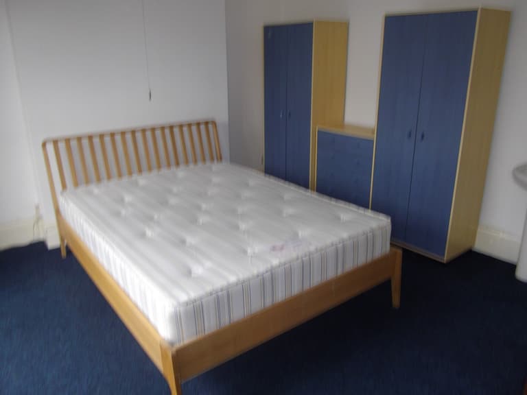 Glanbrydan Avenue, Uplands, Swansea, SA2 0HX Glanbrydan Avenue, Uplands, Swansea, SA2 0HX