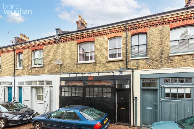 Cambridge Grove, Hove, Brighton, BN3 3ED Cambridge Grove, Hove, Brighton, BN3 3ED