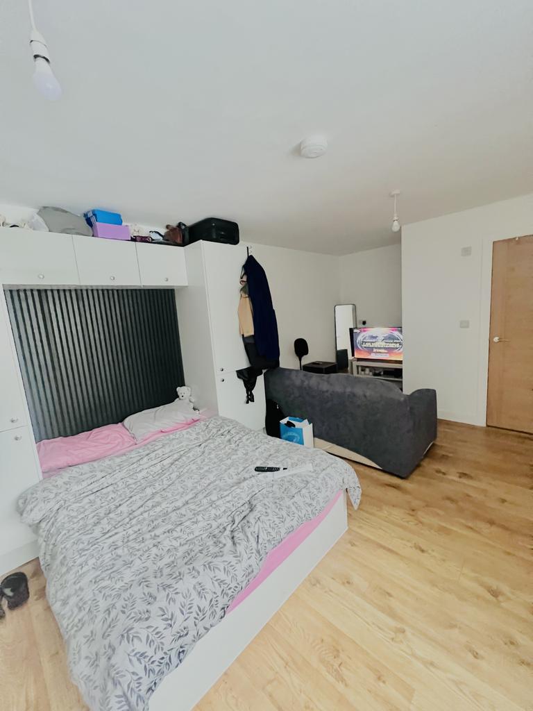 Dereham Road, Bowthorpe, Norwich, NR5 8TE