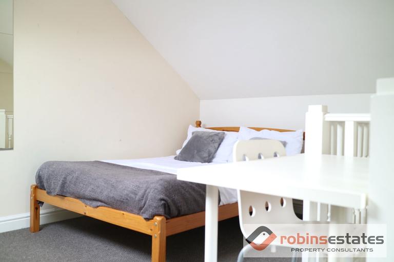 Abbey Road, Beeston, Nottingham, NG9 2QF