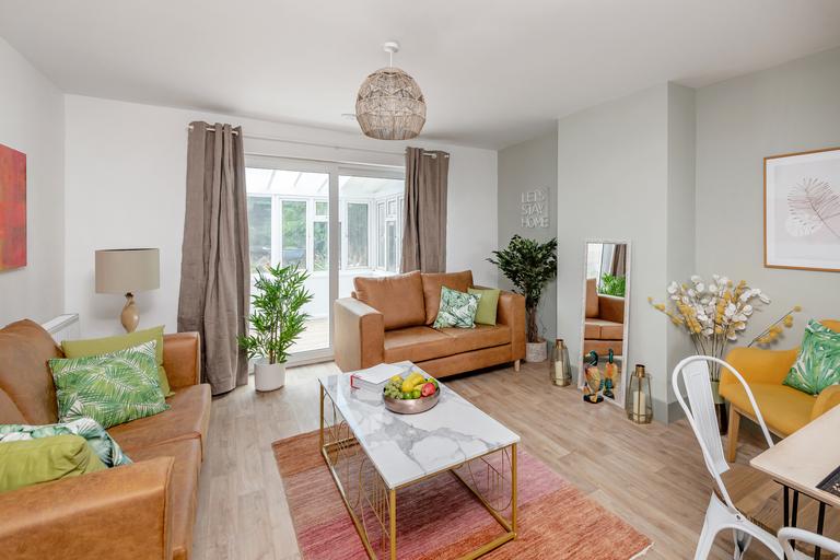 The Oval, Southdown, Bath, BA2 2HE