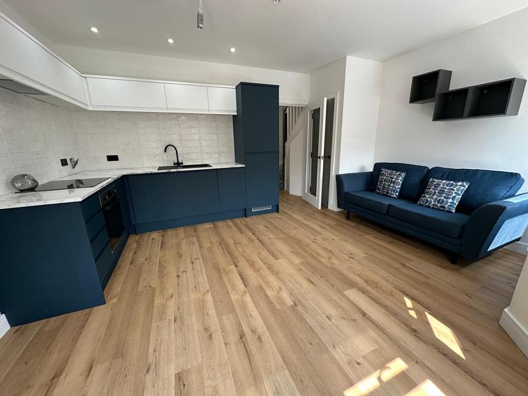 Kimberley Road, Roath, Cardiff, CF23 5DH