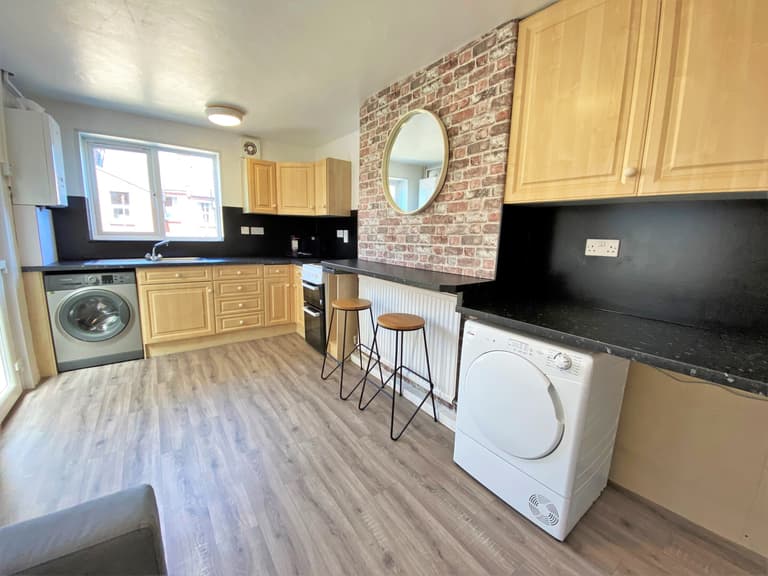Park Road, Newtown, Exeter, EX1 2HT Park Road, Newtown, Exeter, EX1 2HT