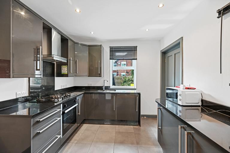 Margaret Street, City Centre, Sheffield, S1 4SX