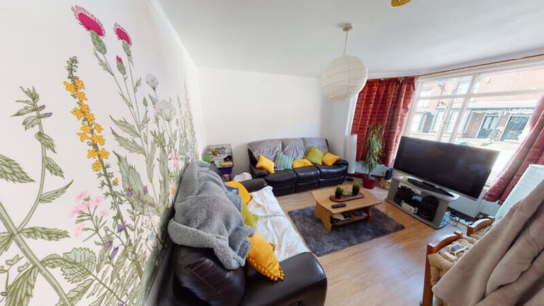 Headingley Mount, Headingley, Leeds, LS6 3EW Headingley Mount, Headingley, Leeds, LS6 3EW