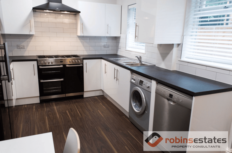 Lenton Boulevard, Lenton, Nottingham, NG7 2BZ