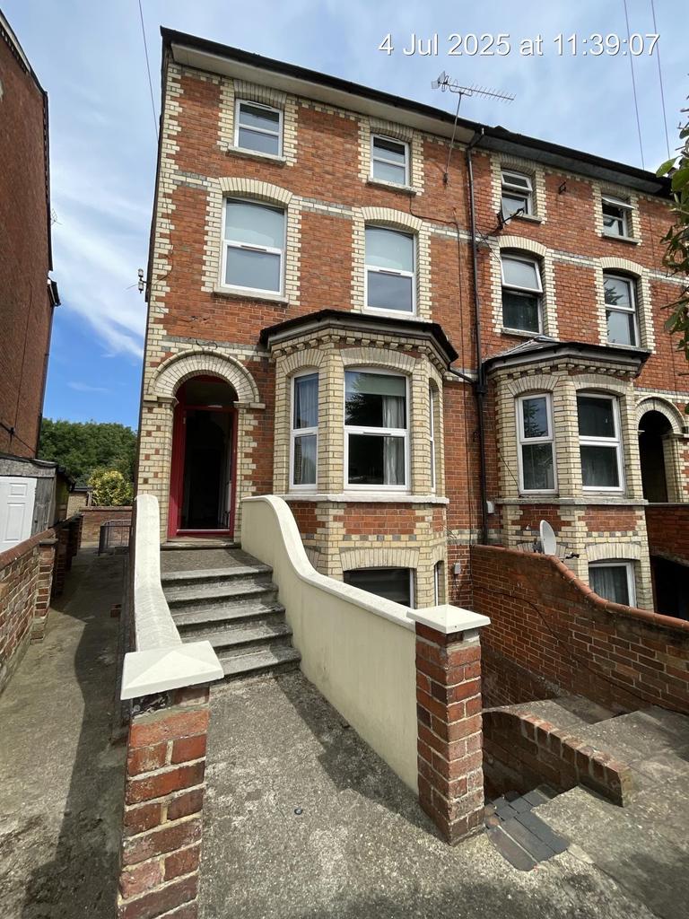 Erleigh Road, City Centre, Reading, RG1 5NB