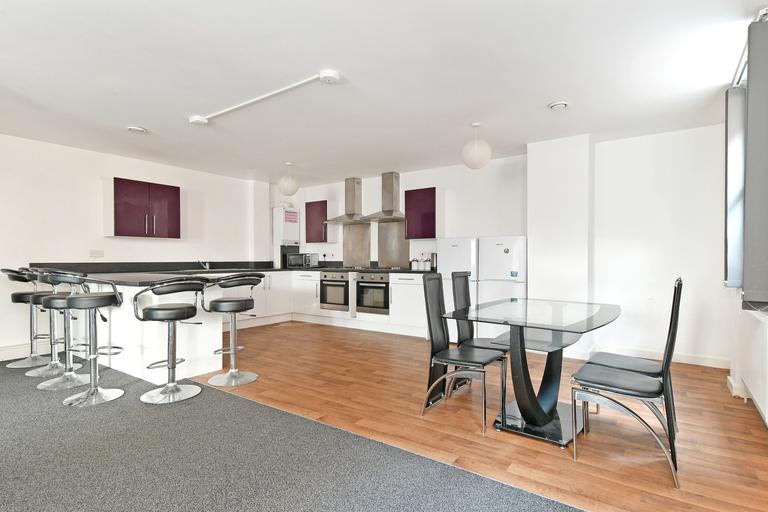 90-92 West Street, City Centre, Sheffield, S1 4EP