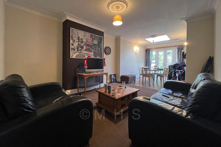 Becketts Park Drive, Headingley, Leeds, LS6 3PB