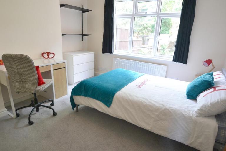 Rutland Road, West Bridgford, Nottingham, NG2 5DY