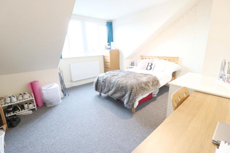 Cemetery Avenue, Ecclesall, Sheffield, S11 8NT