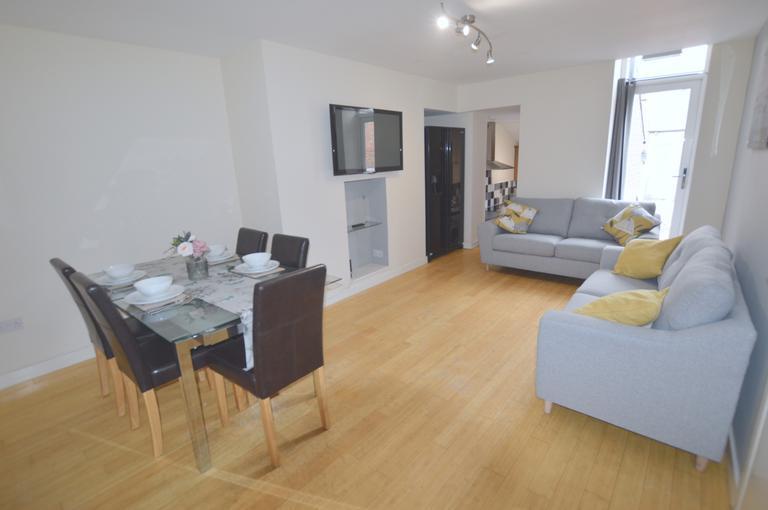 Dinsdale Road, Sandyford, Newcastle, NE2 1DN