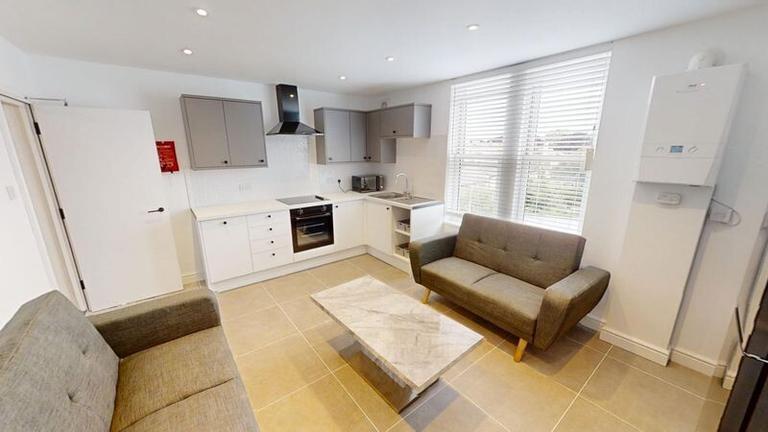 Osborne Villas, Cotham & Kingsdown, Bristol, BS2 8BP