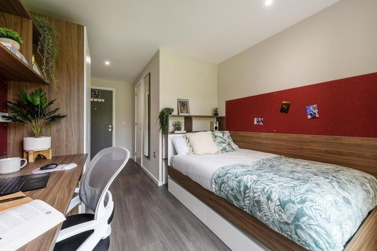 Fulford Road, Fulford, York, YO10 4FW