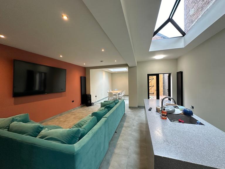 Manor House Road, Jesmond, Newcastle, NE2 2LY