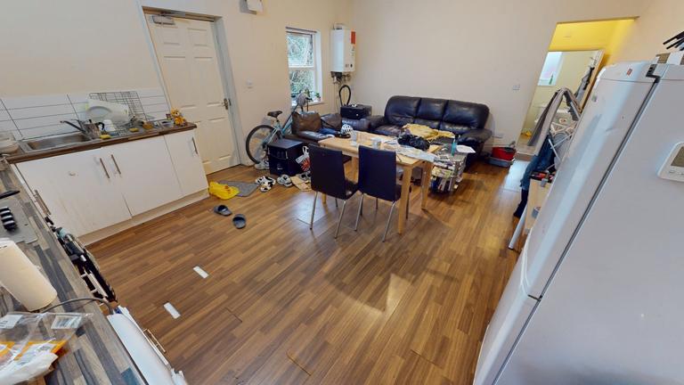 Raddlebarn Road, Selly Oak, Birmingham, B29 6HJ