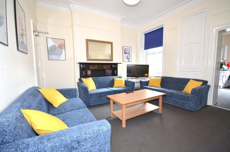 Parkers Road, Broomhill, Sheffield, S10 1BN