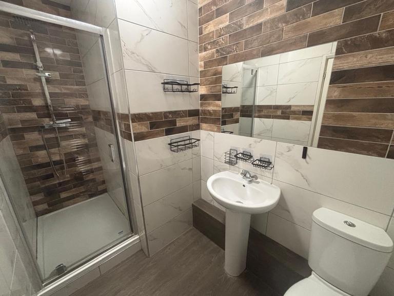 Albert Road, Southsea, Portsmouth, PO4 0JW