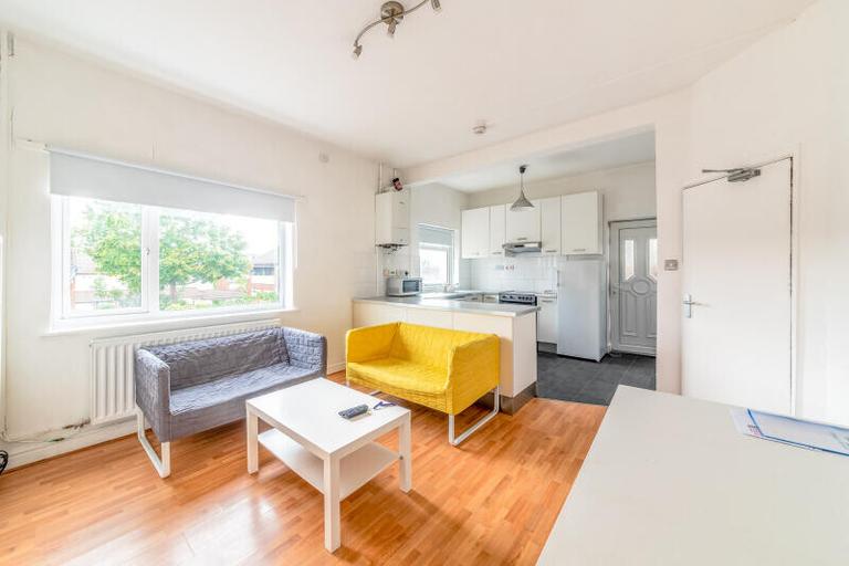 4 bedroom house for rent Street, Nottingham, NG3 1HL UniHomes