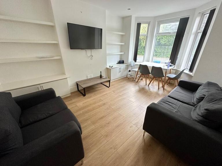 Acomb Street, Rusholme, Manchester, M15 6FQ