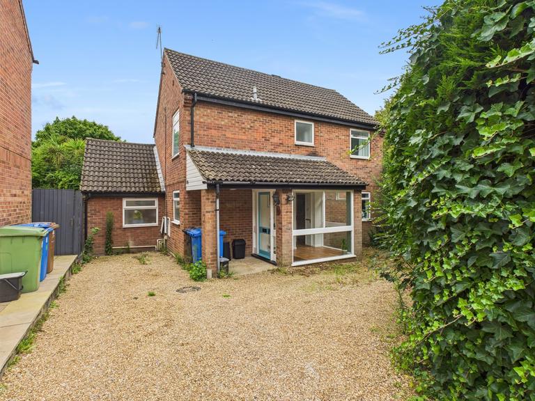 Braithwait Close, Golden Triangle, Norwich, NR5 9EJ