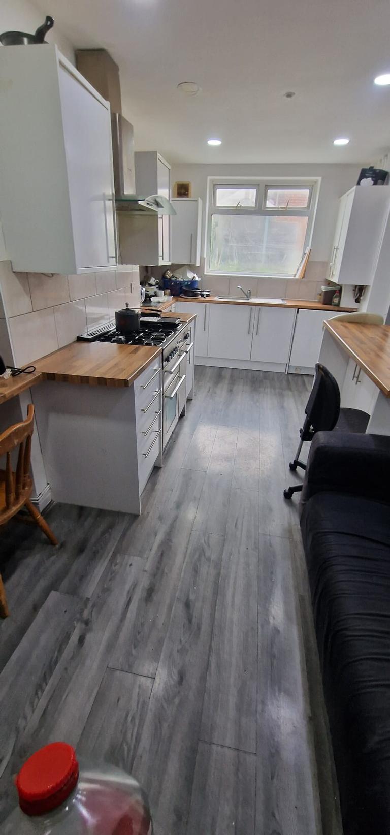 6 bedroom house for rent Llantrisant Street, Cardiff, CF24 4JB UniHomes