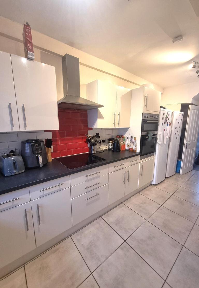 Eileen Grove West, Rusholme, Manchester, M14 5NW