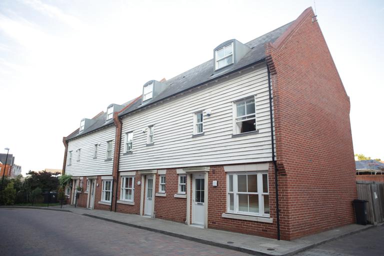 3 bedroom house for rent Barton Mill Road, Canterbury, CT1 1BP UniHomes