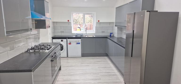 Manchester Road, Chorlton-Cum-Hardy, Manchester, M21 9PH