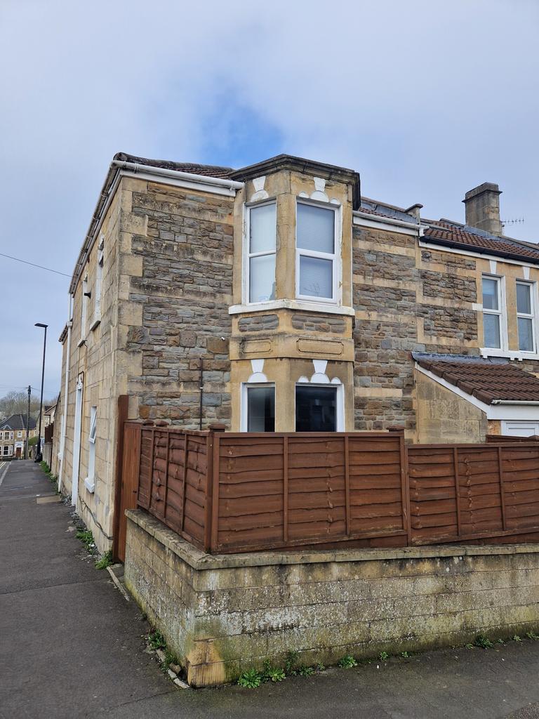 Mayfield Road, Oldfield Park, Bath, BA2 3QA