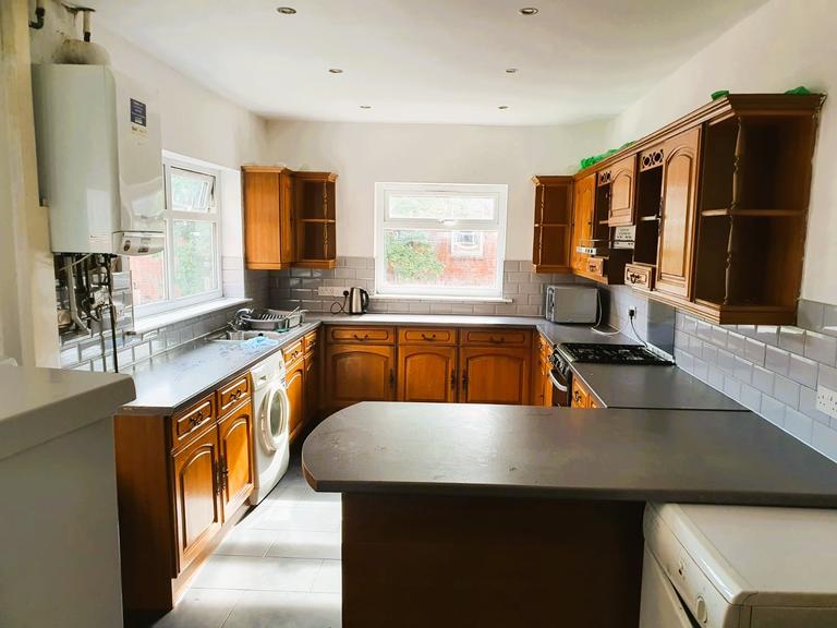 Harrington Drive, Lenton, Nottingham, NG7 1JH