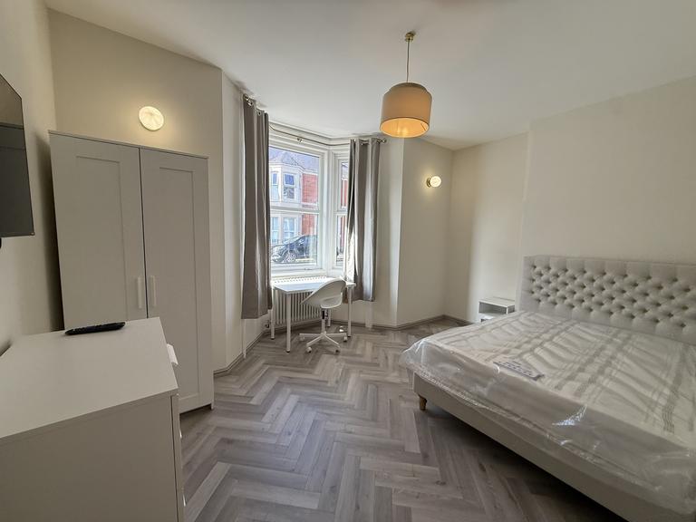 Hazelwood Avenue, Jesmond, Newcastle, NE2 3HX