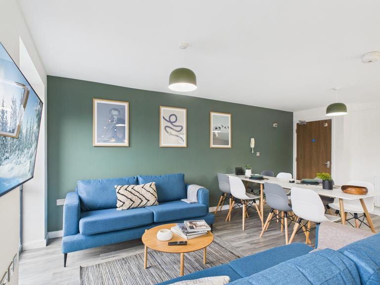 Widcombe Hill, City Centre, Bath, BA2 6AA