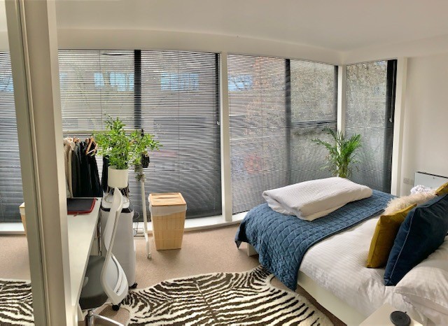 Llanbleddian Gardens, Cathays, Cardiff, CF24 4AT