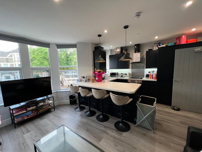 Richmond Road, Roath, Cardiff, CF24 3AT